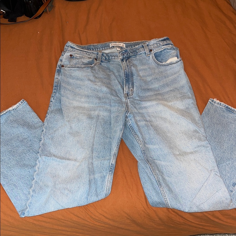 Abercrombie Curve Love Light Blue Denim Jeans